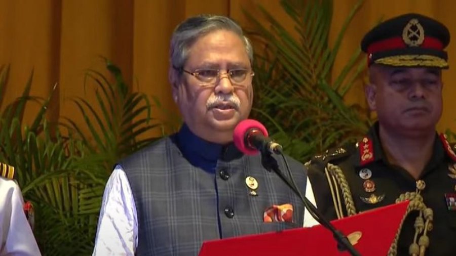 ‘অপমানিত বোধ’ করায় নির্বাচনের পর পদত্যাগ করতে চান রাষ্ট্রপতি